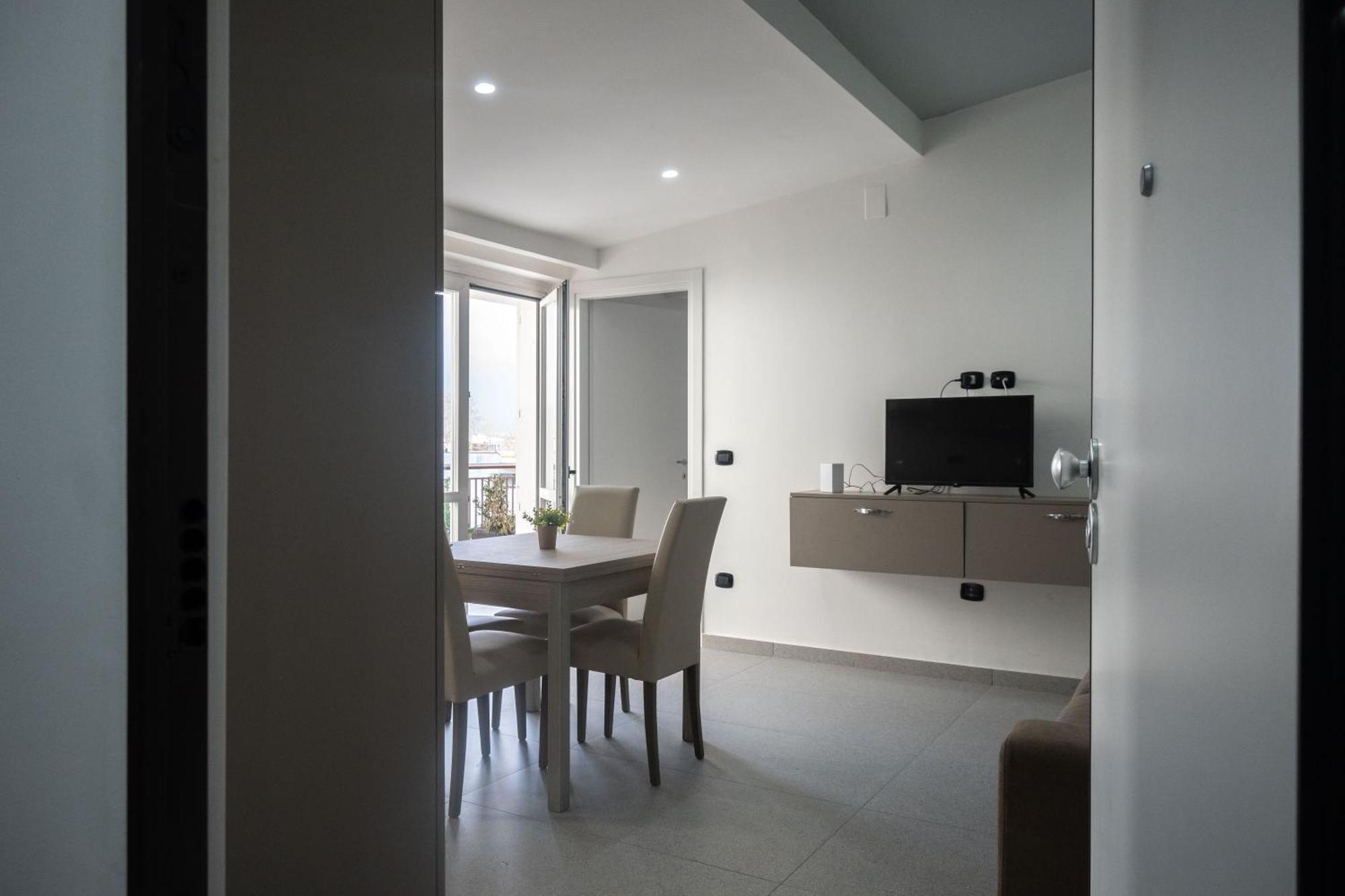 Strategic Apartment With Terrace - 놀라 외부 사진